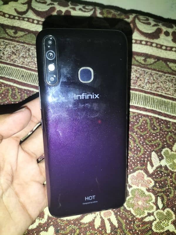 infinix hot 8 1