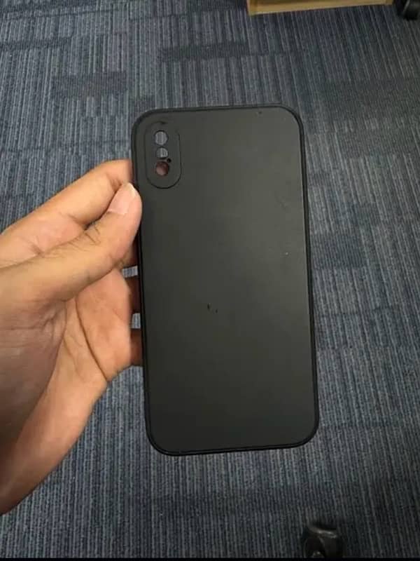 Iphone xs 64 GB. PTA aproved 6