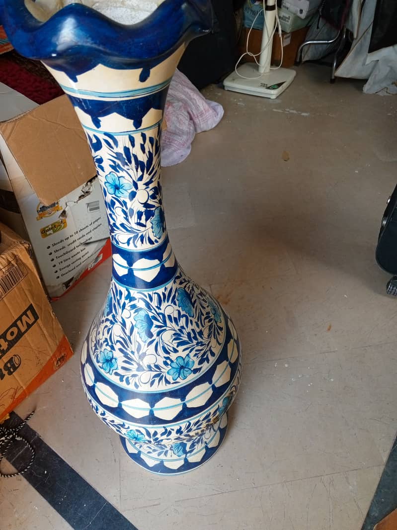 Pair of Pottery vase 10