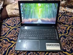 Acer Aspire E5 576 core i5 8th Gen