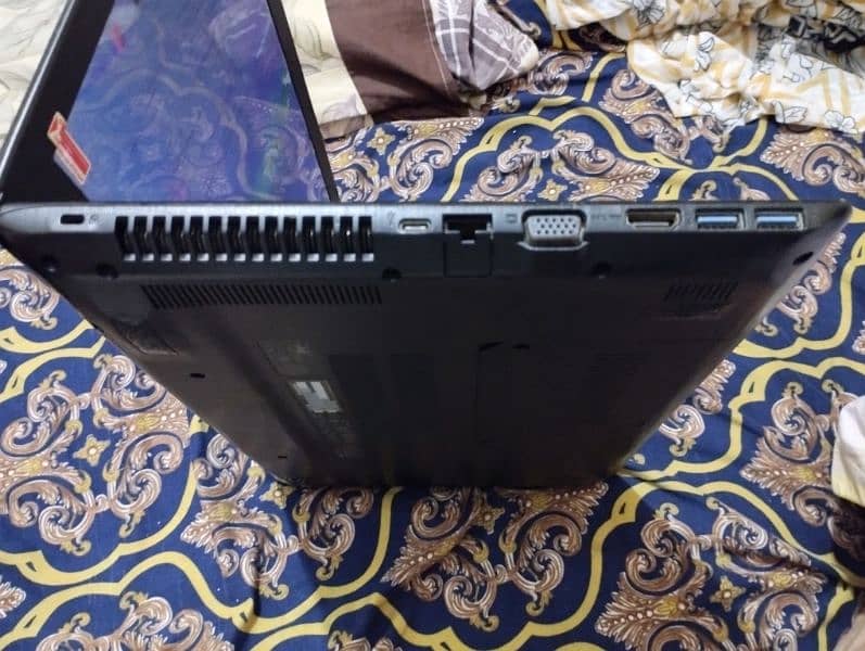 Acer Aspire E5 576 core i5 8th Gen 3