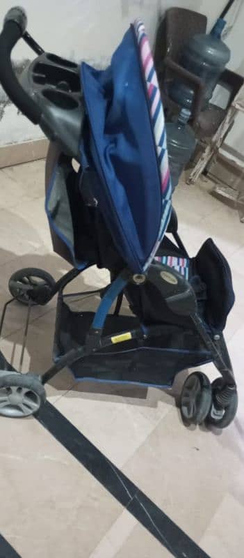 pram in good condition 1