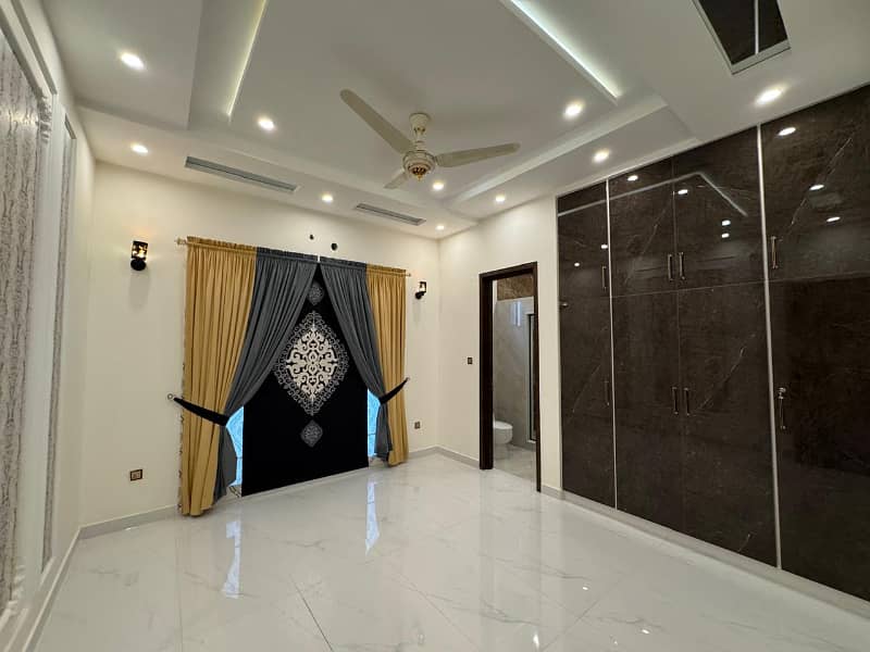 10 Marla Luxury Designer House For Sale In Bahria Town Lahore In Low budget price 17