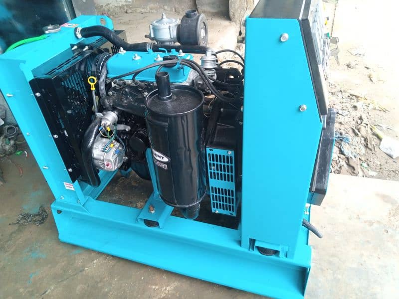 daihtsu coure 660cc 10KVA generator 2