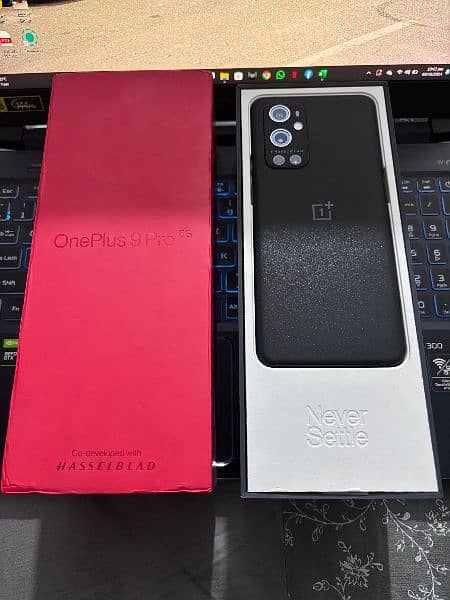 OnePlus 9 Pro 12/256gb dual sim complete box 3