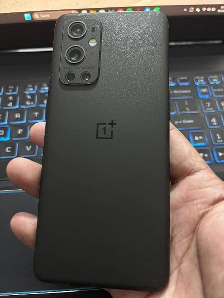 OnePlus 9 Pro 12/256gb dual sim complete box 7