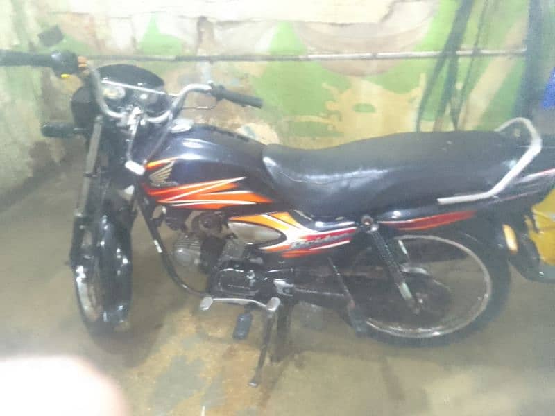 Honda 100 Prider 2018 model 1