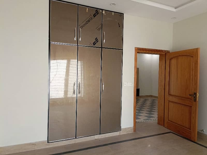 10 Marla Upper Portion Available For Rent In Bahria Orchard Phase 1 2