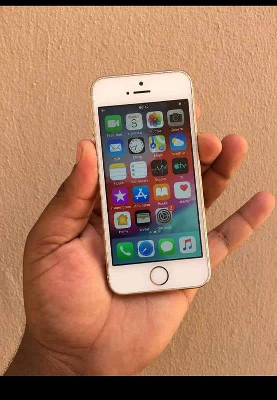 I phone 5s pta approved 64gb 0322,7573476 Whatsapp 0