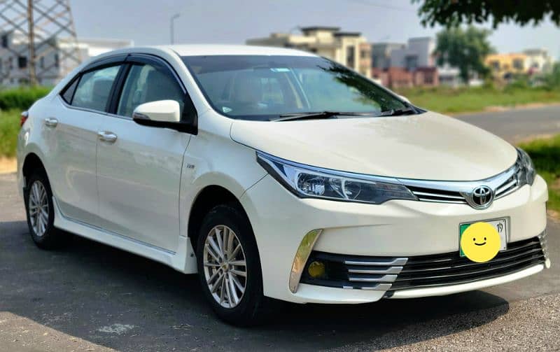 Toyota Corolla GLI Automatic 2019 1