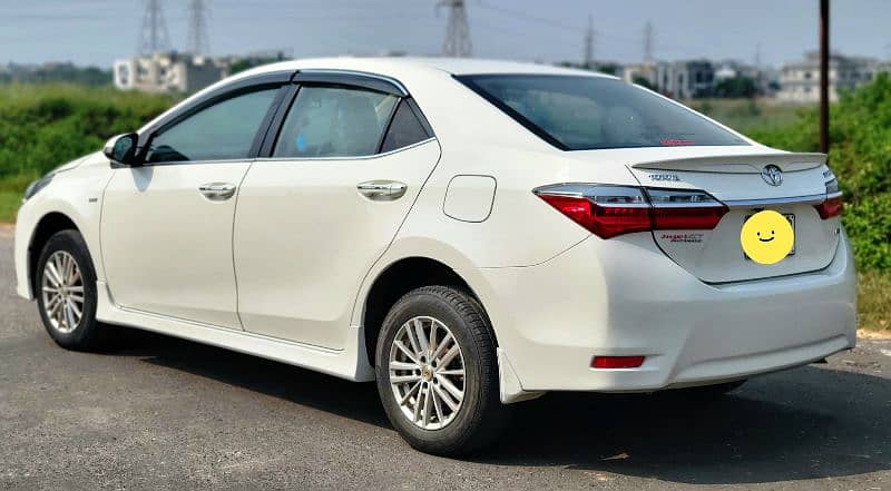 Toyota Corolla GLI Automatic 2019 4