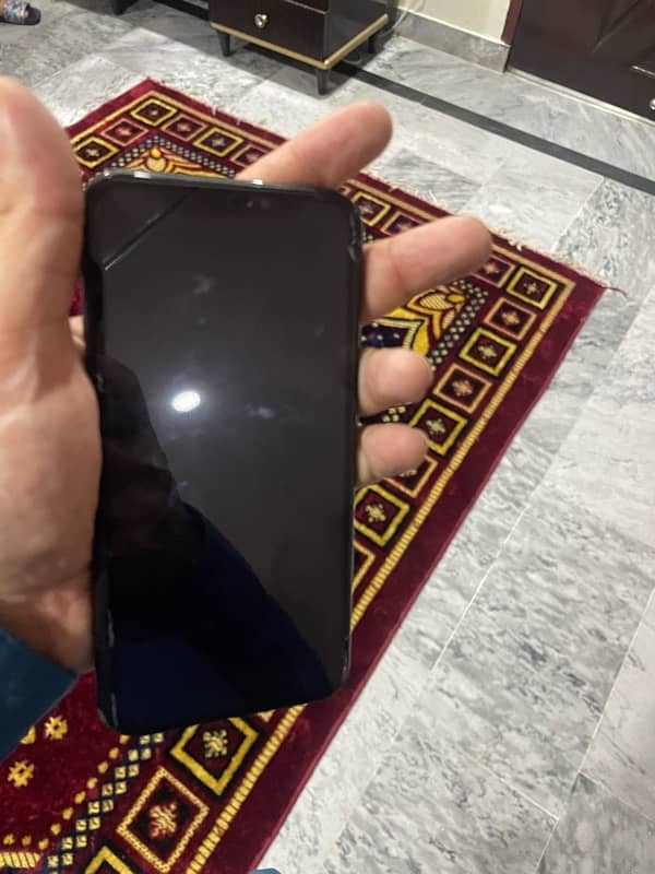 iPhone X PTA approved black condition 9/10 4