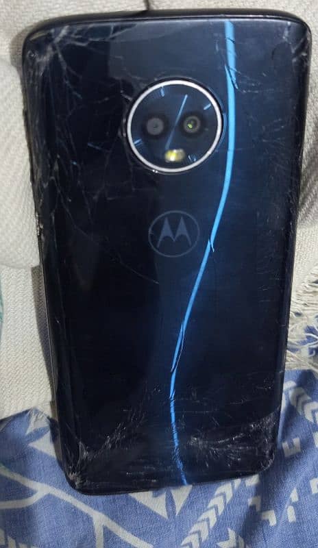 Moto g6 4/64 2