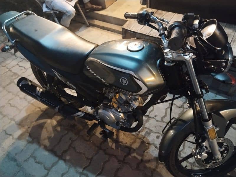 Yamaha 125 dx just I month use brand new condition 5