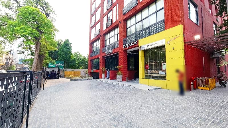 439 Square Feet Office Available For Rent In Gulmohar Trade Center, Gulburg 2. 2