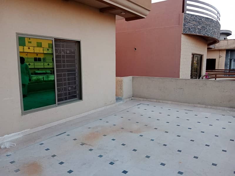 Kanal Upper Portion Ground Portion Lock Independent House Available For Rent 14