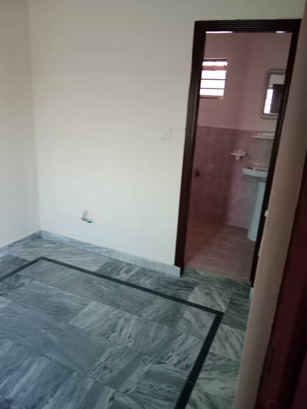 Kanal Upper Portion Ground Portion Lock Independent House Available For Rent 19