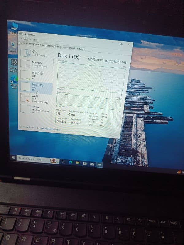 Lenovo mint condition Core I5 6th generation 9