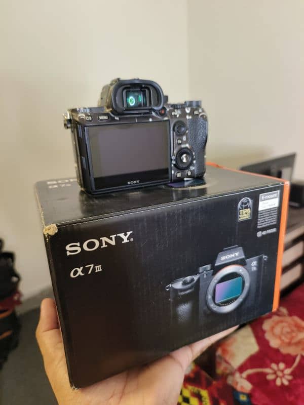 Sony A7iii body 0