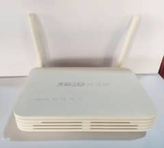 Huawei EchoLife HS8145C5 Fiber Optic Modem Router 0