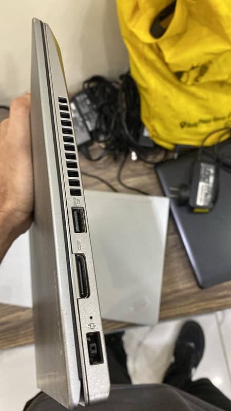 Lenovo core i5 7th gen 8GB 128SSD 4