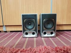 Philips Bookshelf Speakers rate final hain