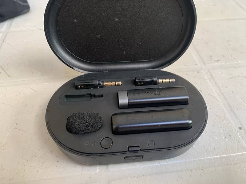 BOYA WIRELESS MIC URGENT SALE 1