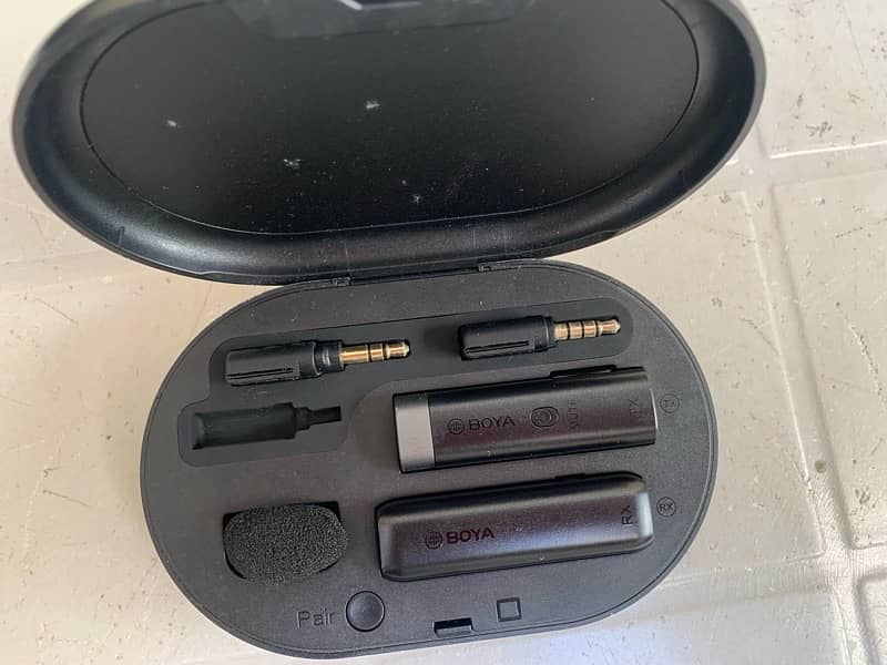 BOYA WIRELESS MIC URGENT SALE 4