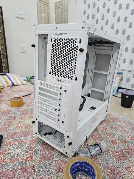 XPG Invader Gaming PC Case 3