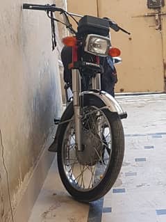 Honda 125 2022 model available