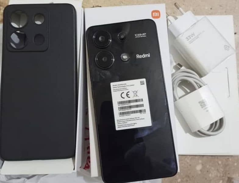 Redmi note 13 8+4/128 with warranty 1