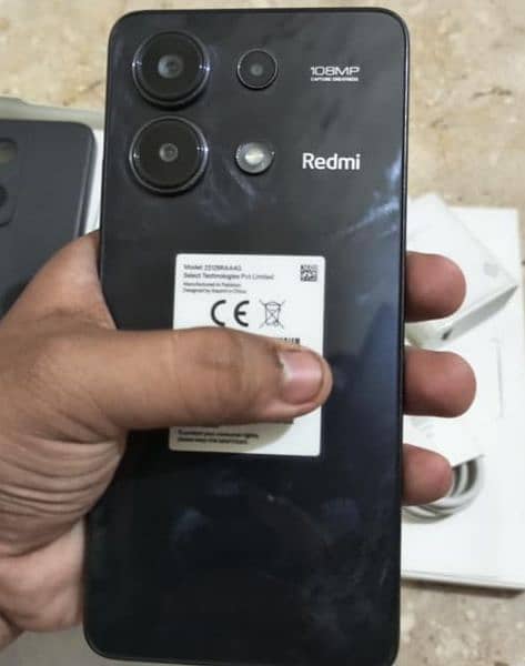 Redmi note 13 8+4/128 with warranty 2