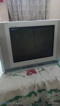 LG TV 21 inch flat screen condition okay