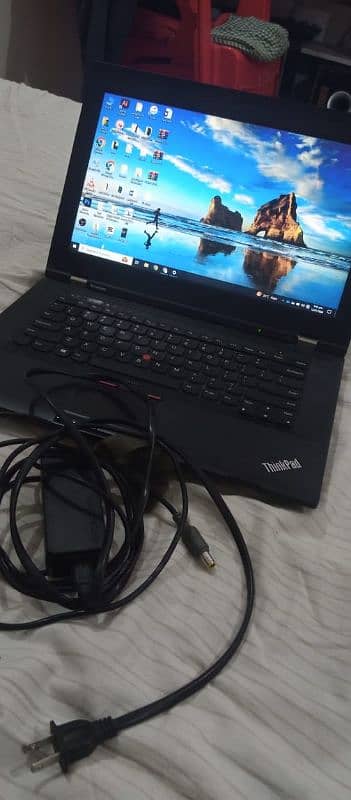 Lenovo i3 3rd generation urgent sale 10/10 5