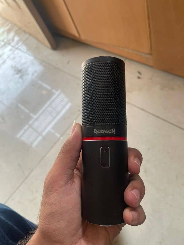 RED DRAGON GAMING MIC 5