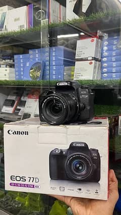 Canon 77D with Nano STM Kit Lens