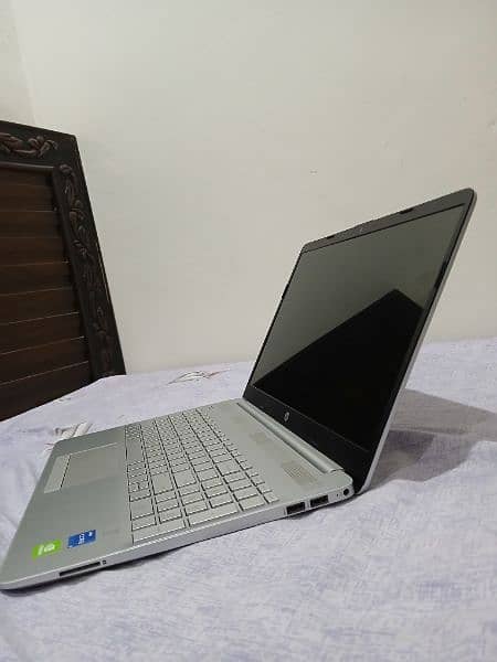 HP laptop 4