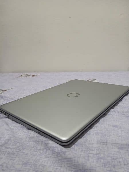 HP laptop 7