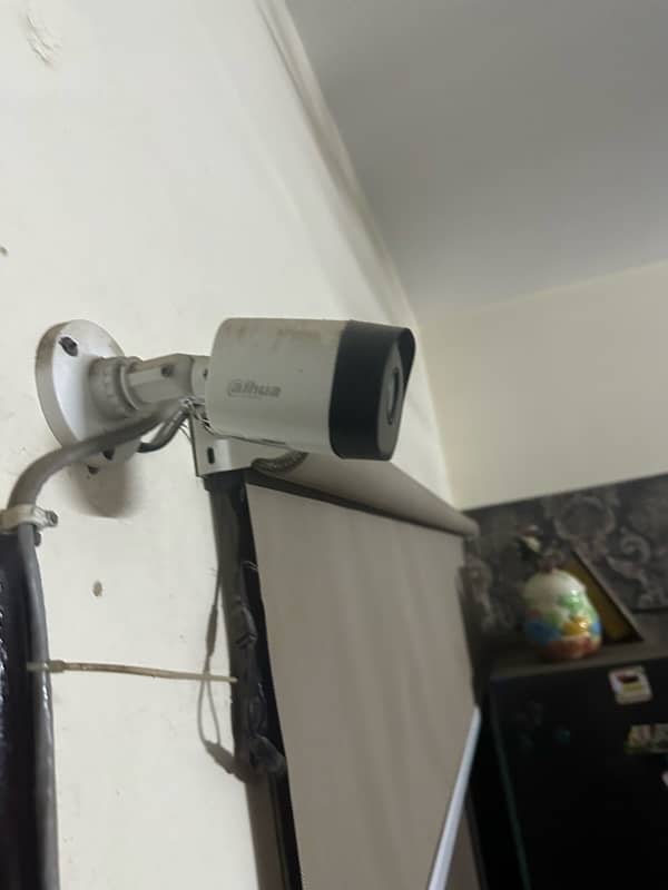 cCTV system 3 Camera wifi Router 1