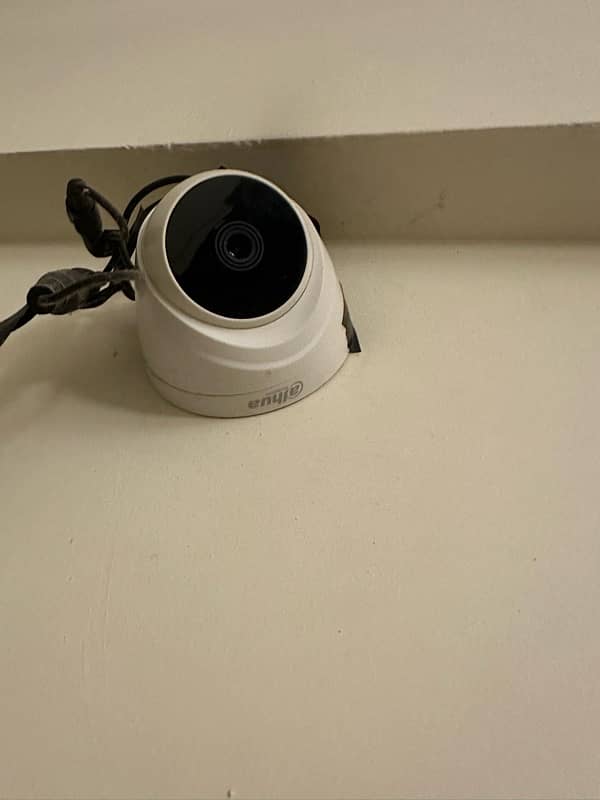 cCTV system 3 Camera wifi Router 2