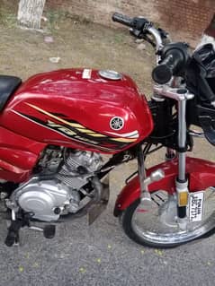 Yamah YB125Z Like New Condition