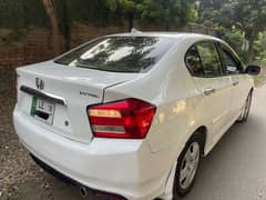 O3O8 494 6372 Honda City IVTEC 2018 automatic prosmatic