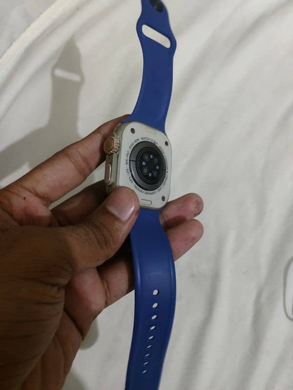 T900 ultra 2 watch. contect number 03271489356 call and WhatsApp 2