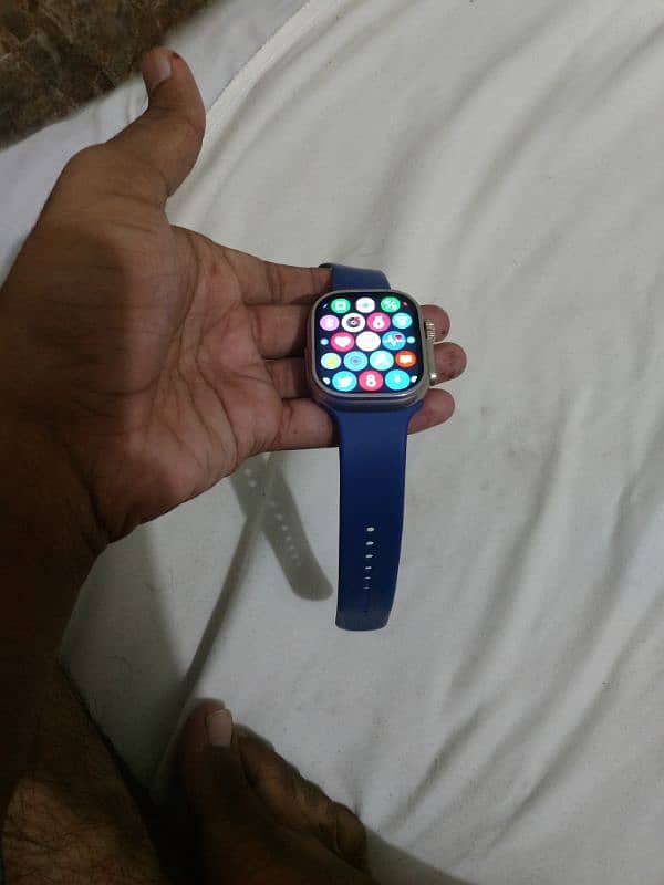 T900 ultra 2 watch. contect number 03271489356 call and WhatsApp 3