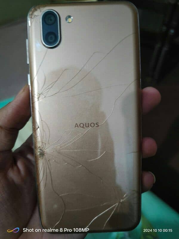 Sharp Aquos R2 FOR SALE 2