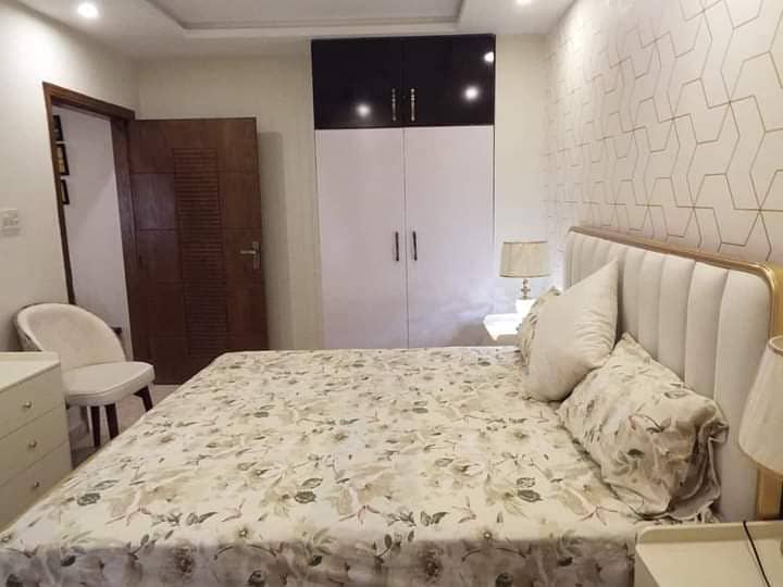 7 Marla luxury furnish avalaible for rent long and short time 11