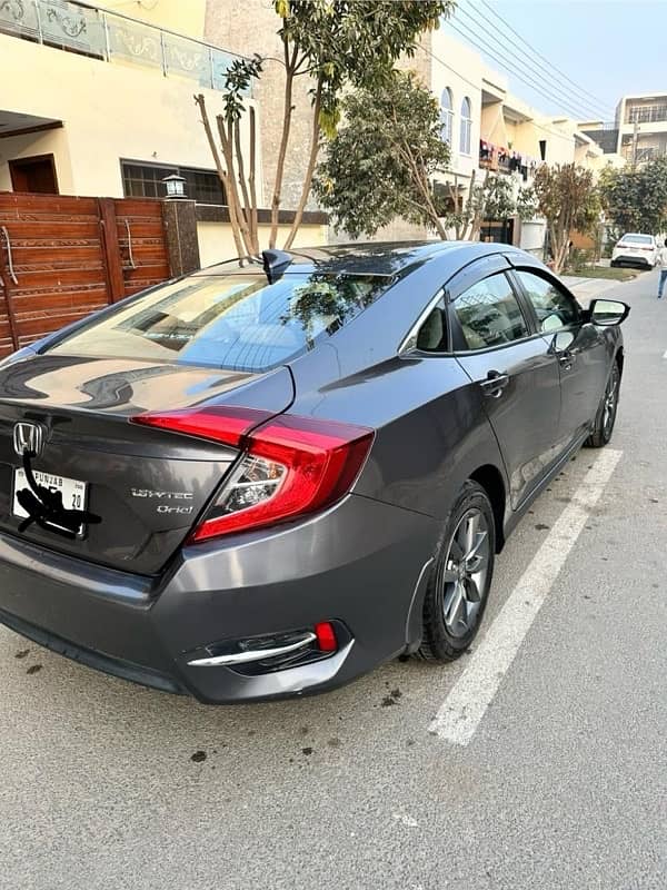 Honda Civic Oriel 2020 4