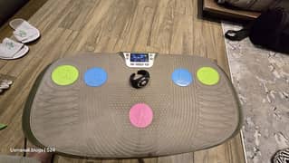 BODY SHOW Shaker Shaping Vibration Machine (Y15) | Weight loss