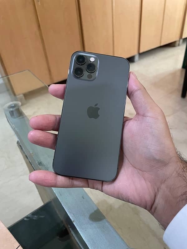 Iphone 12 pro genuine condition 128gb jv 5