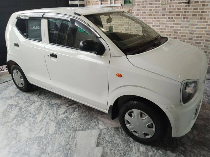 Suzuki Alto VX, 28,12,21 reg. 2022. with chill AC. total genuine. 3